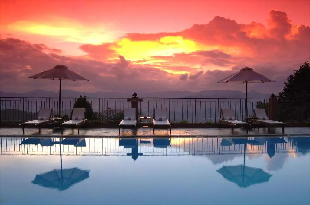 ویو هتل آمایا هیلس سریلانکا کندی